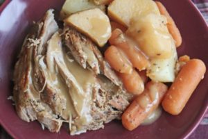 Easy Slow Cooker Pork Chops with Gravy
